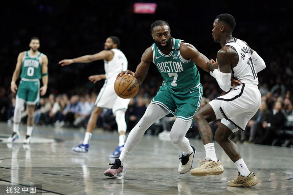 在现代足球 在现代足球