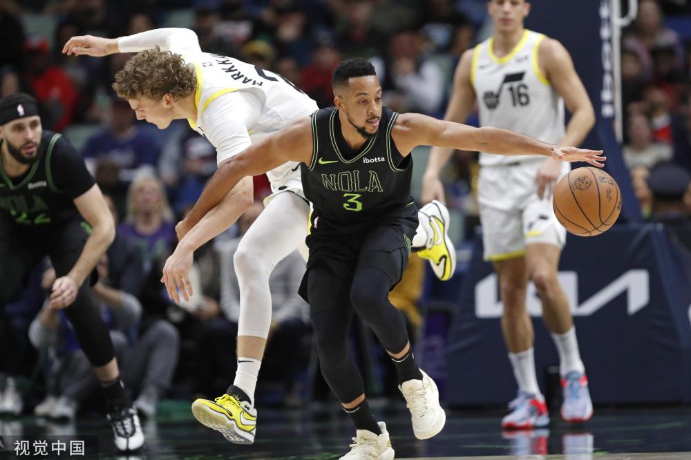 阵容上的应 阵容上的应