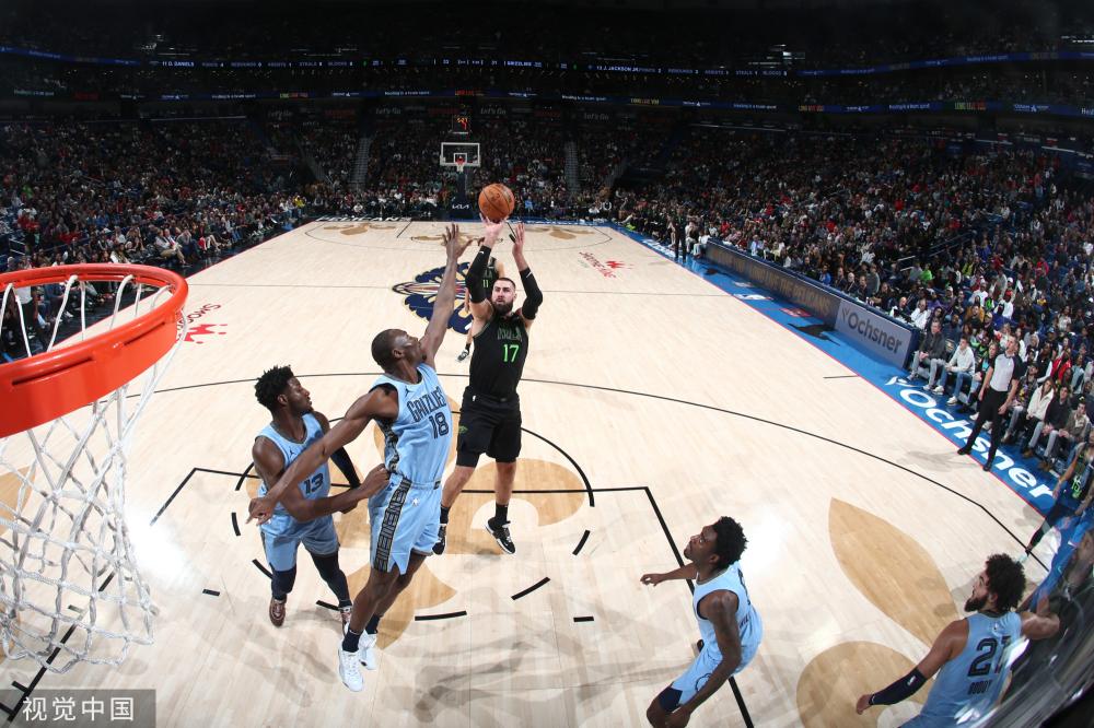 俱乐部的巨 俱乐部的巨