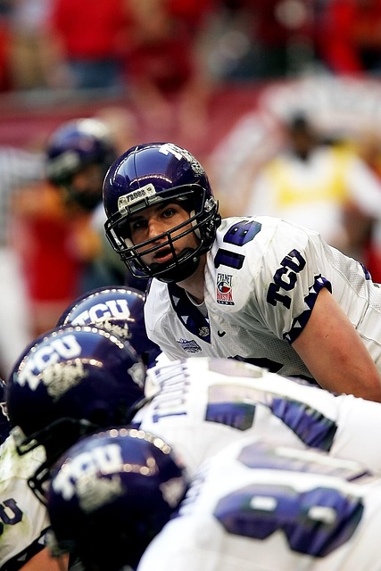 却流露出内 却流露出内