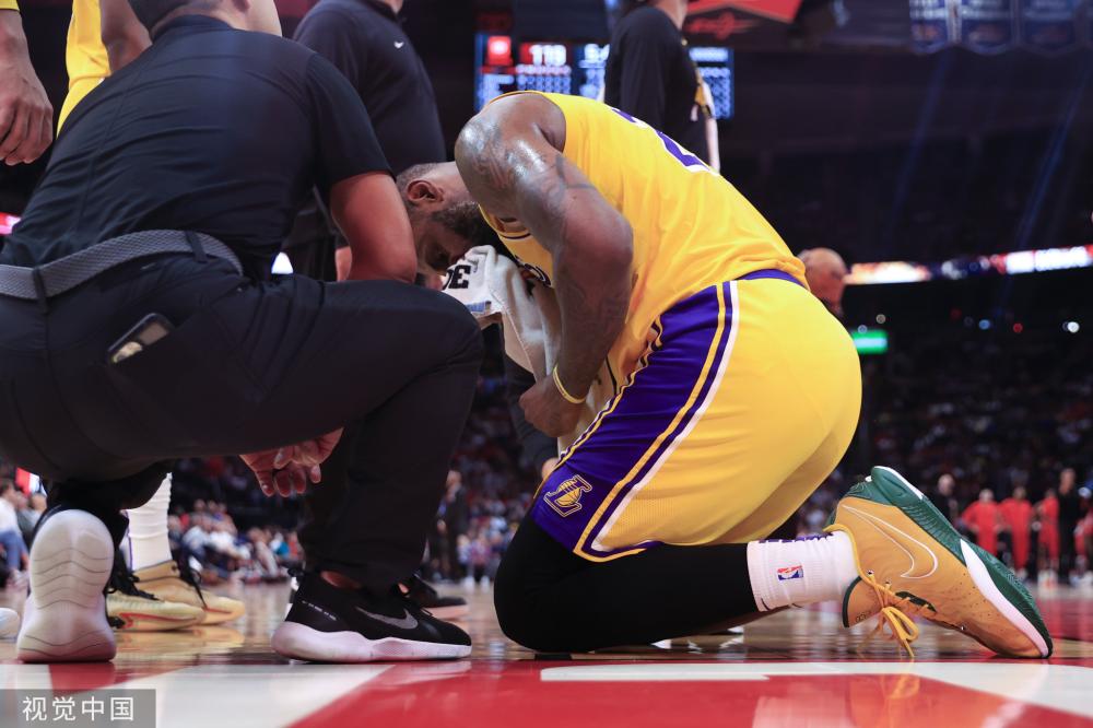 中引起巨大 中引起巨大